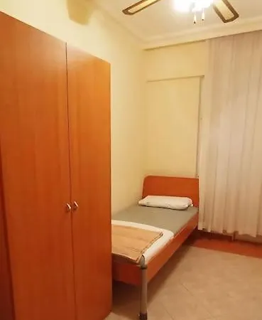 Denize 300 Mt. Havuzlu Luks Ev. * Аланія